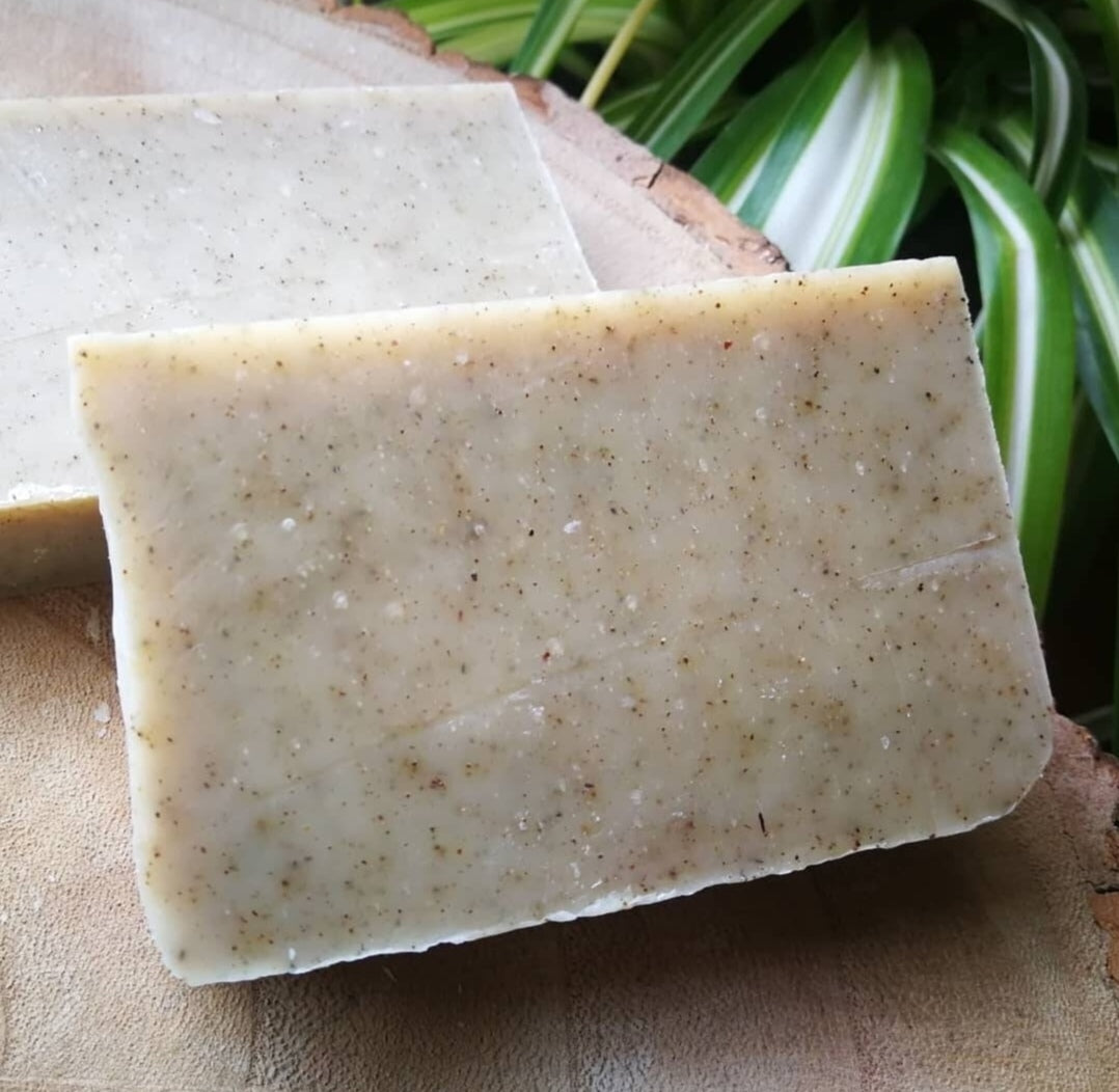 Cedarwood & Sage natural handmade soap. Natural shampoo. Organic, vegan cold processed solid bar. Palm oil and plastic free. Artisan soap