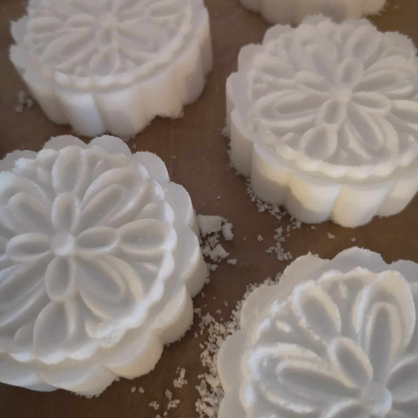 Individual Essential Oil Shower Steamers. Aromatherapy Shower Steamer. Choice of scent. Handmade. Natural shower bomb. 50g x 1. Plastic Free