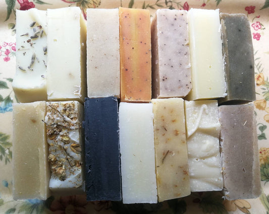 Natural Soap shampoo bar. Surprise five. Cold Process organic and handmade solid soap. Plastic & palm oil free. Vegan, zero waste, artisan