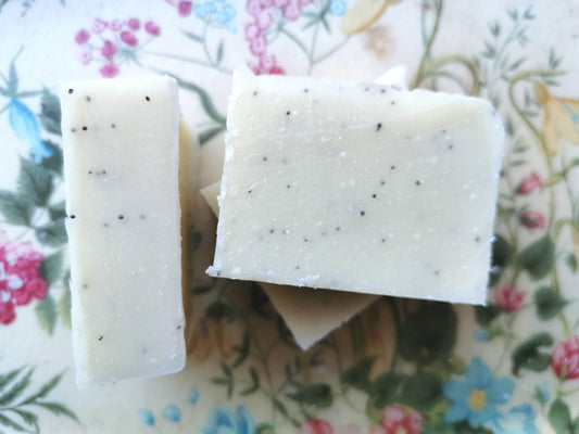 Sweet Orange & Patchouli handmade soap bar / natural shampoo. Organic, vegan cold process soap. Palm oil n plastic free, zero waste. Artisan