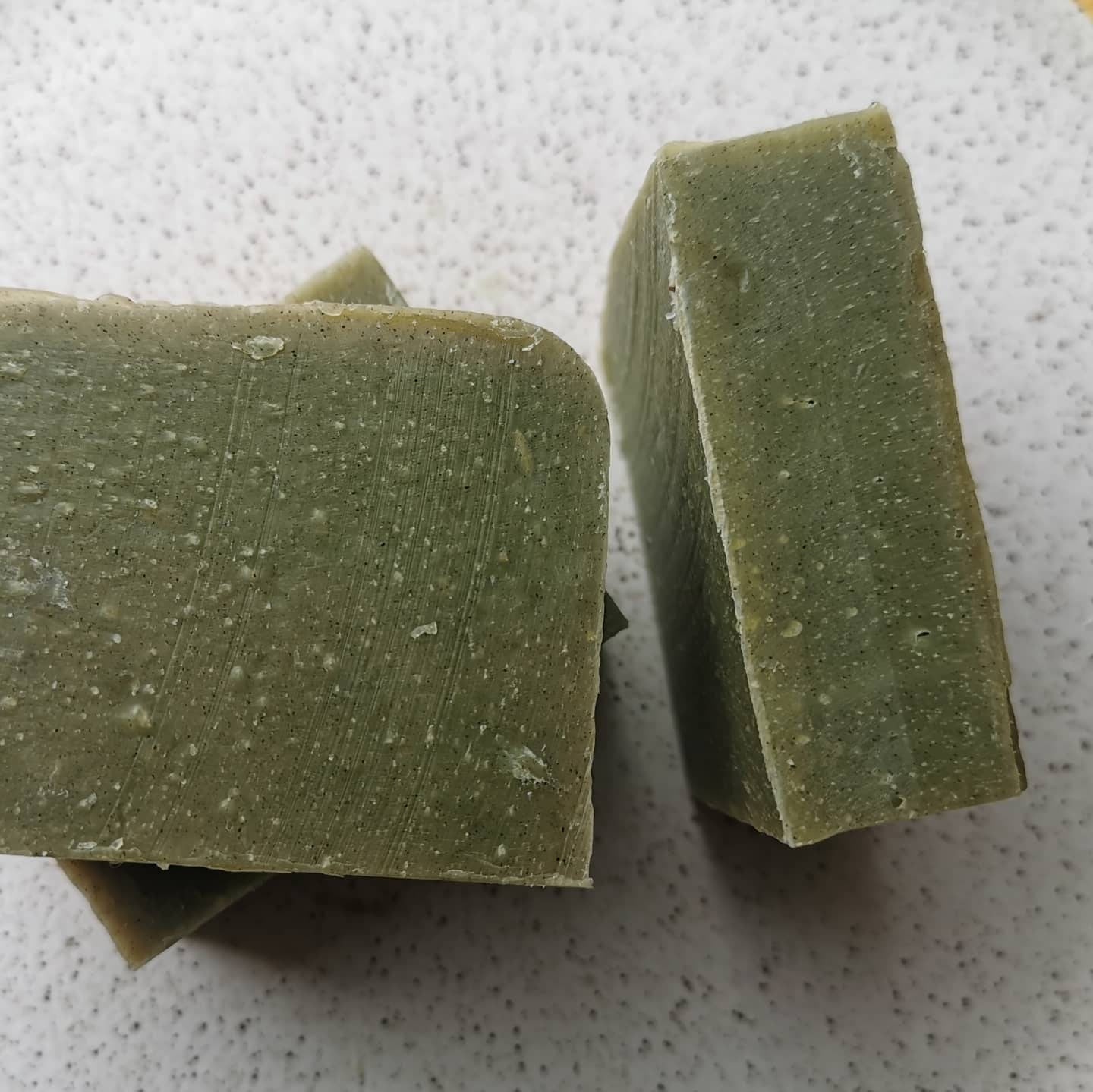 Tea Tree & Nettle Leaf handmade essential oil soap. Natural shampoo. Organic, cold process solid soap bar. Plastic and palm oil free, vegan