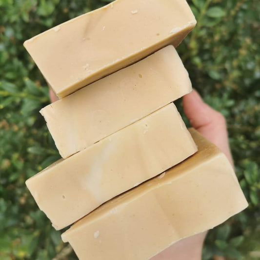 Rosehip, geranium & cedarwood. 100% olive oil castile cold processed soap. Handmade. Bird friendly + fairtrade, organic, vegan. 110ge bar.