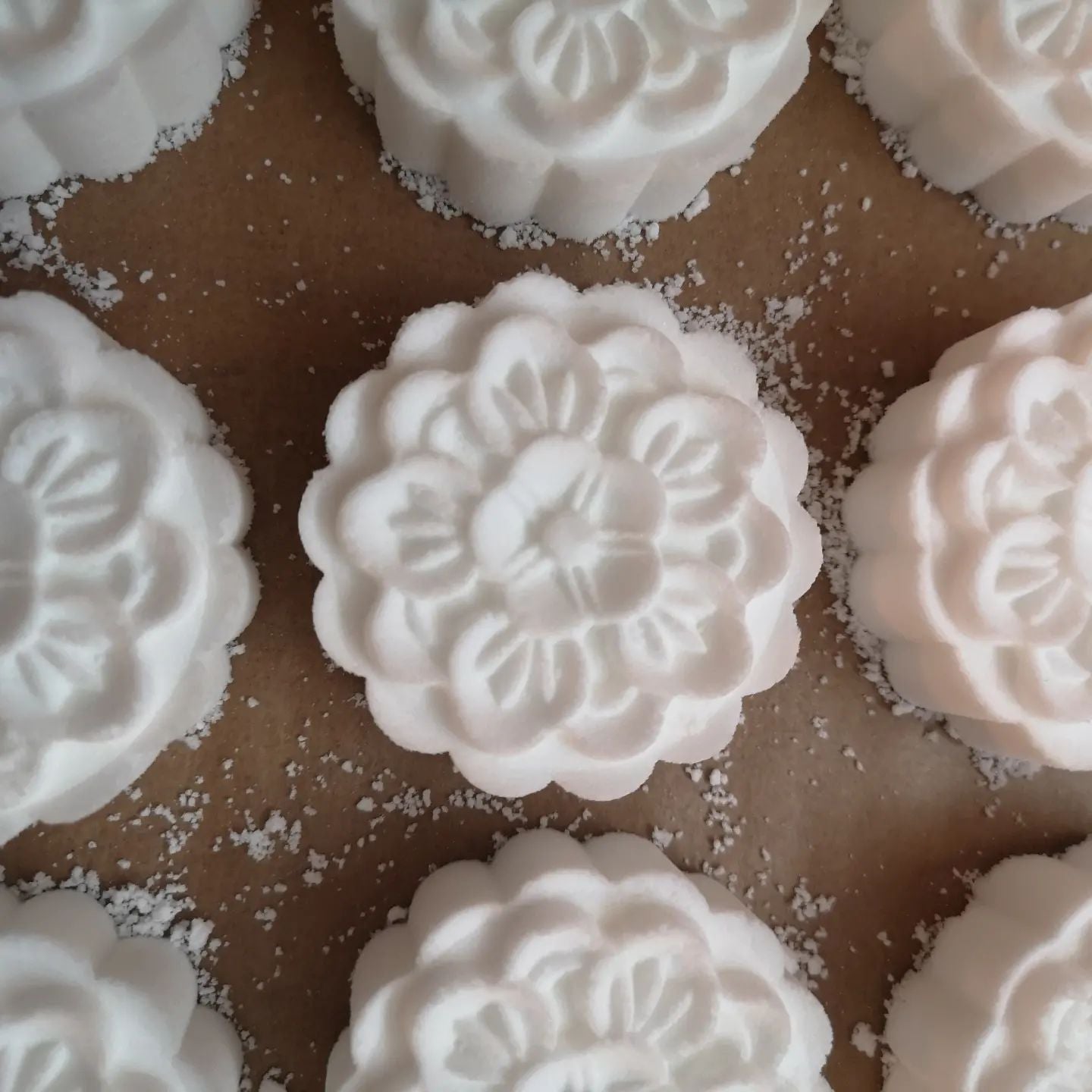 Multilisting. Essential Oil Shower Steamers. Gift Boxed or Plain. Handmade. Vegan spa set. Natural shower bomb. 50g x 4. Plastic Free