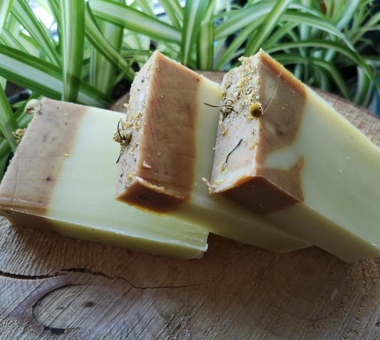 Frankincense, sweet orange + grapefruit cold processed natural soap. Handmade Organic Vegan Palm oil + plastic free Cold process luxury bar